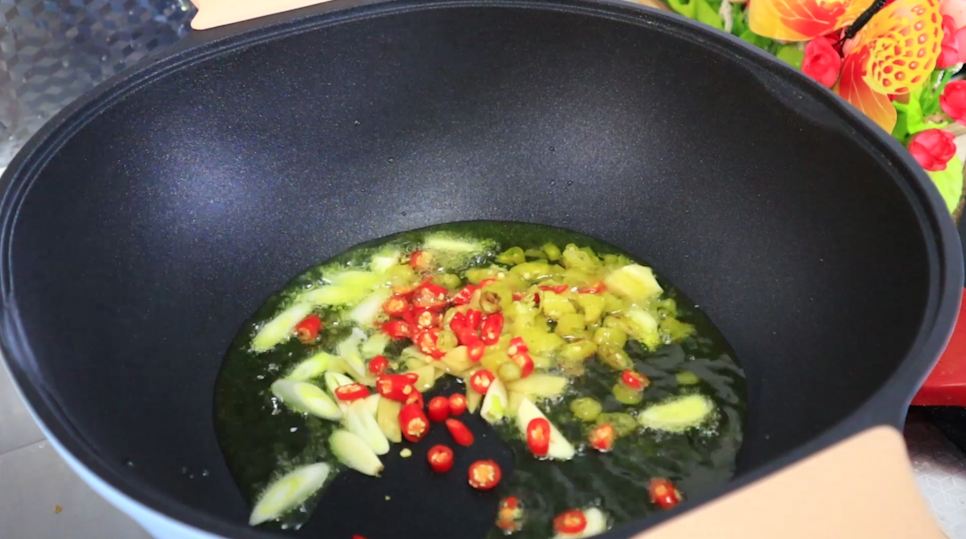 夏天做饭太热，试试这6道快手菜，不费劲不流汗，全家人都爱吃