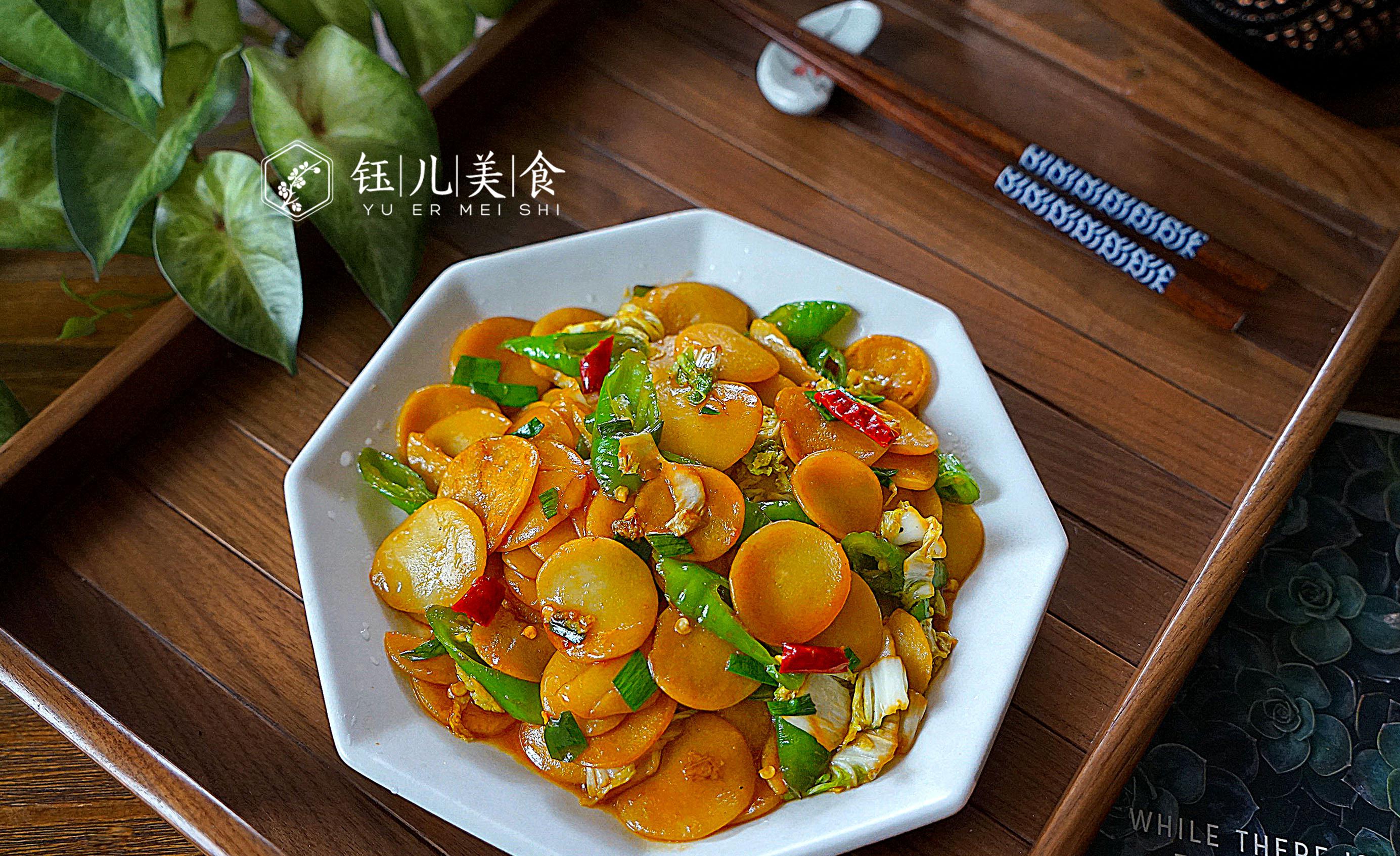 入伏后，黄瓜靠边站，这4道菜“金不换”，营养极高，好吃又下饭