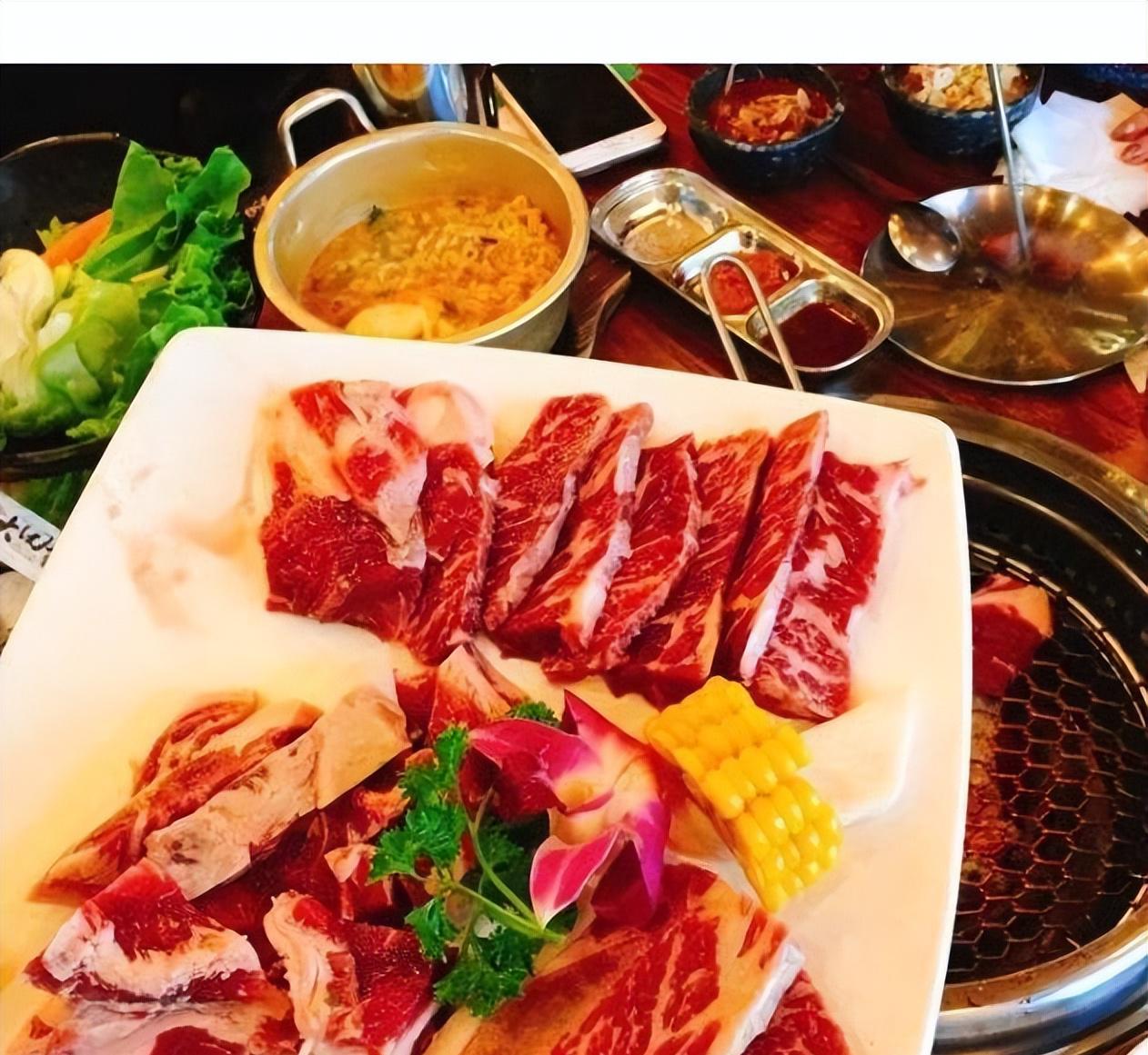 成都美食攻略：N刷吃不腻的15家小店！「本地人推荐！非网红！」