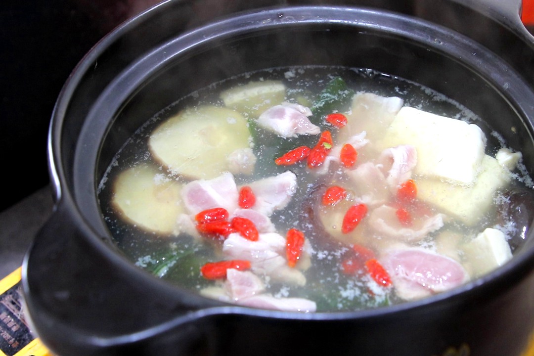 进入三伏天，建议：少吃鱼肉和猪肉，多吃3“凉菜”，清补不燥热