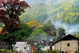 现代故事：在那遥远的小山村