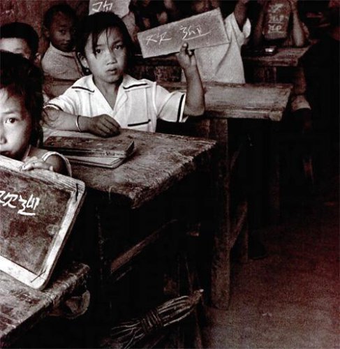 乡村小学,共享明天的希望